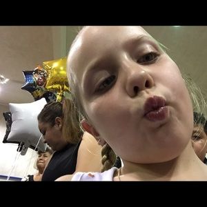 Meet your Posher, Donna